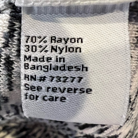 B15.4 Nine West Ruched Sleeveless Mock Neck Top Black Gray White XS - Picture 5 of 6